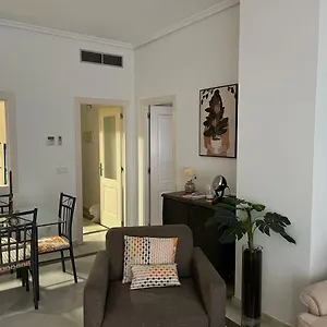 Very Apartament. Center. Private Parking Apartamento